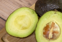 牛油果可以直接吃吗 直接吃牛油果的好处